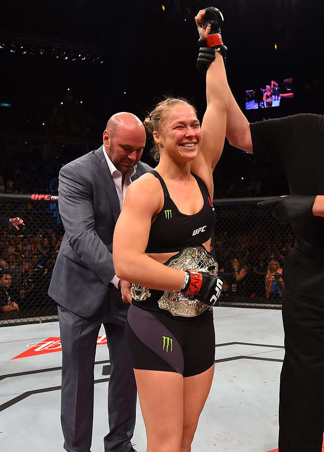 Ufc 190 Ronda Rousey Defeats Bethe Correia In 34 Seconds Sports Illustrated 