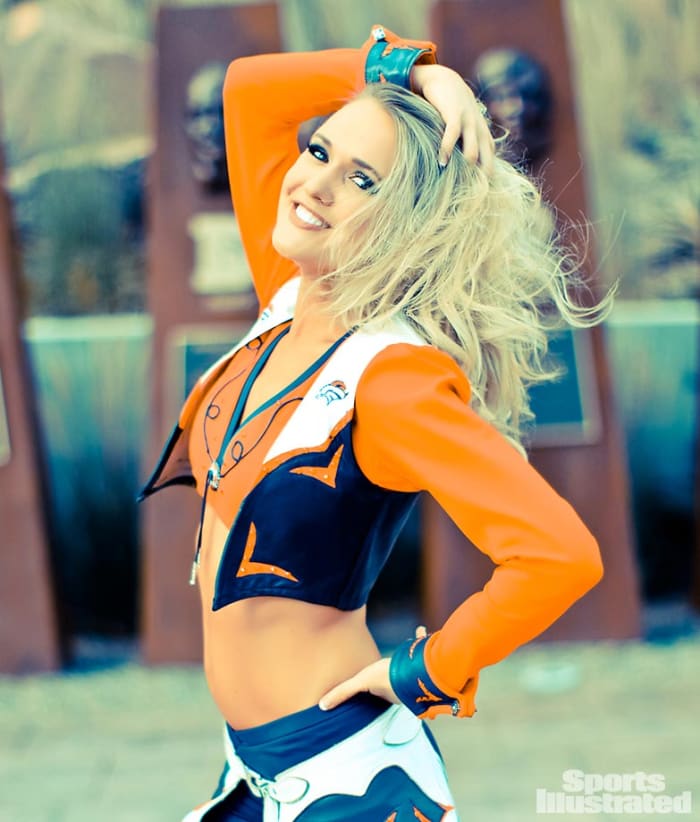 Cheerleader of the Week: Kate - Sports Illustrated