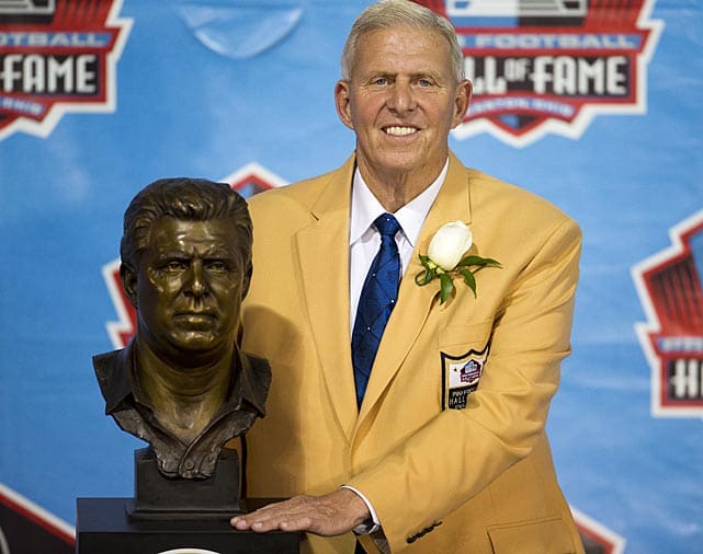 Best of the Hall of Fame Busts - Sports Illustrated