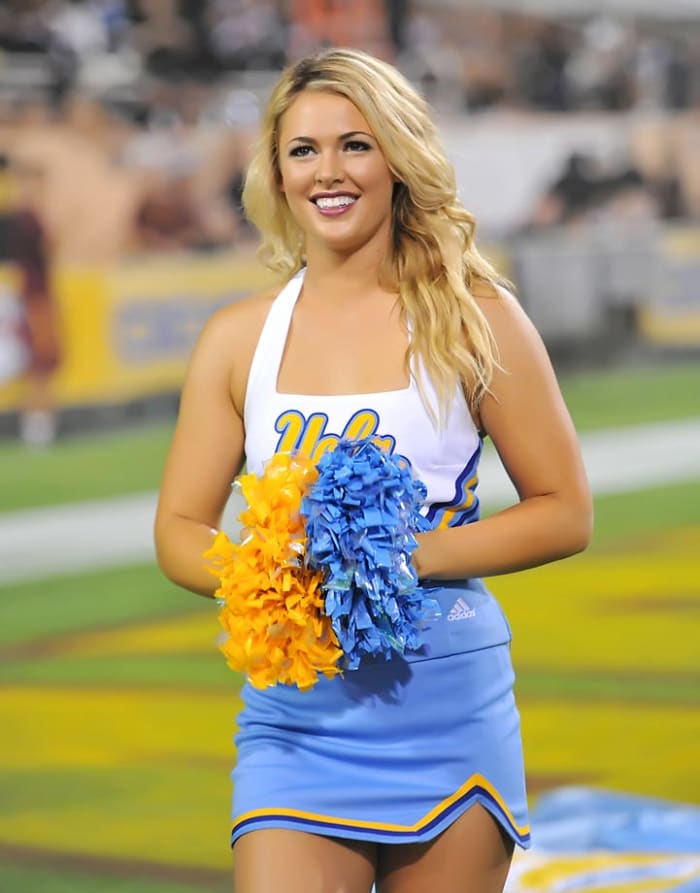 Cheerleader of the Week: Danielle - Sports Illustrated