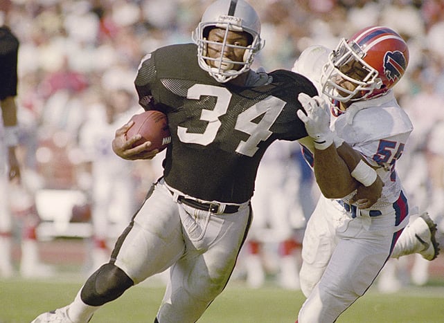 Classic Photos Of Bo Jackson - Sports Illustrated