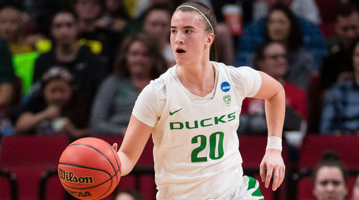 Oregon stuns US national team: Sabrina Ionescu scores 30 in upset ...