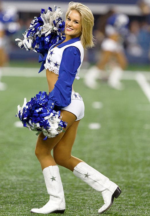 NFL Cheerleaders: Preseason Week 4 - Sports Illustrated