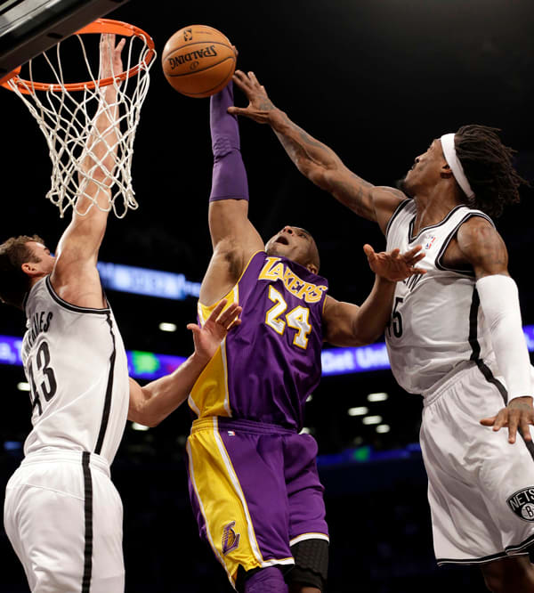 Kobe Bryant Posterized The Nets And Everyone Went Crazy - Sports ...