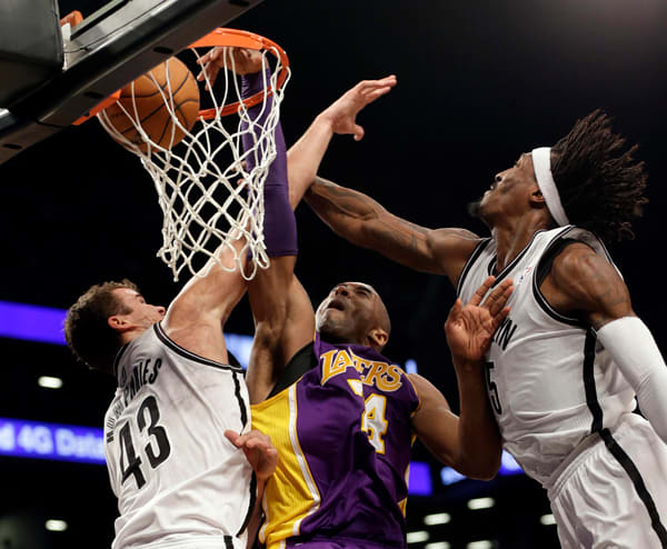 Kobe Bryant Posterized The Nets And Everyone Went Crazy - Sports ...