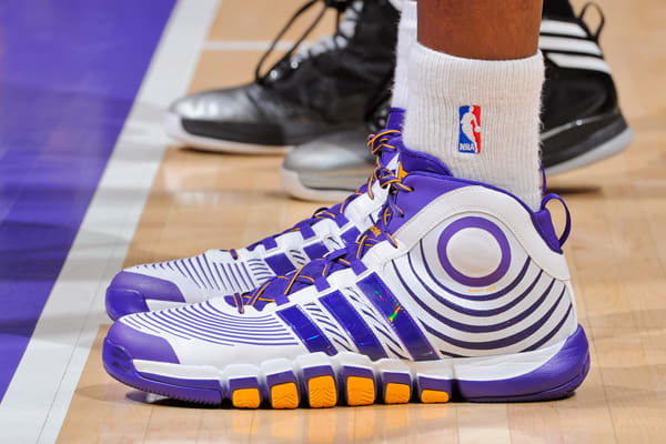 dwight howard shoes 2019