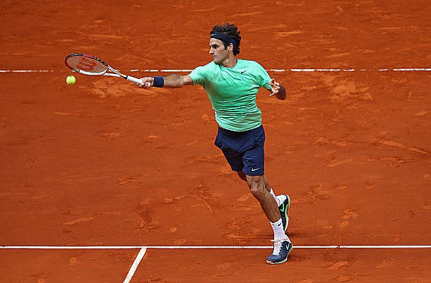 Roger Federer wins first match since mid-March at Madrid Open in new ...