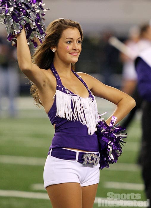 Cheerleader of the Week - Sports Illustrated