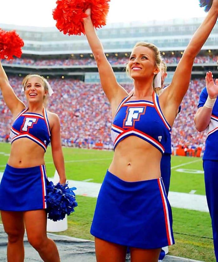 Cheerleader of the Week - Sports Illustrated