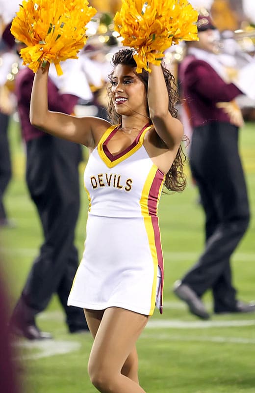 Cheerleader of the Week - Sports Illustrated