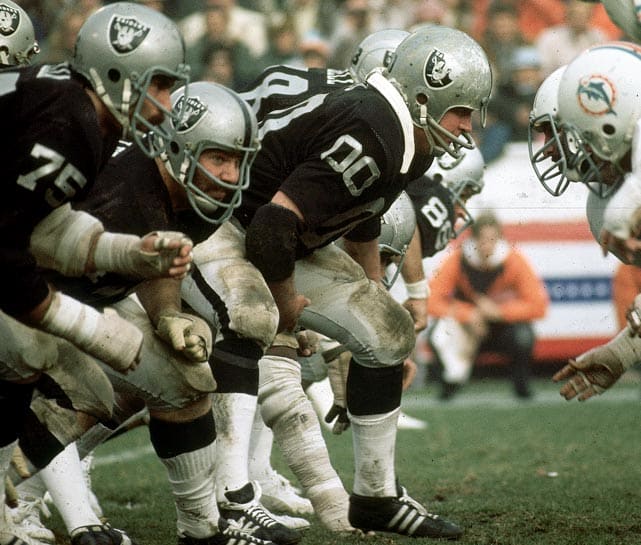 Classic Photos Of The Oakland Raiders Sports Illustrated