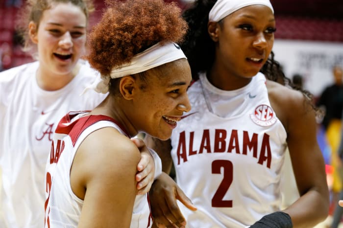 Alabama's Brittany Davis Named SEC Player of the Week - Sports ...