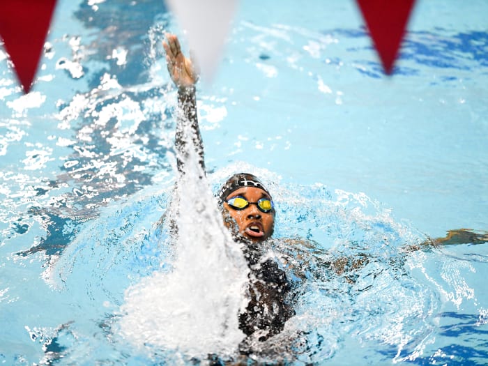 Olympic swimmer Simone Manuel speaks out on racial injustice, diversity ...