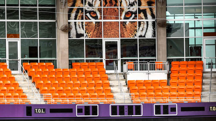 memorial-stadium-clemson