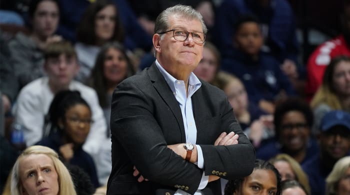 UConn extends Geno Auriemma’s contract through 2025 - Sports Illustrated