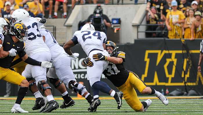 Photo Gallery: No. 3 Iowa Knocks Off Penn State - Sports Illustrated ...