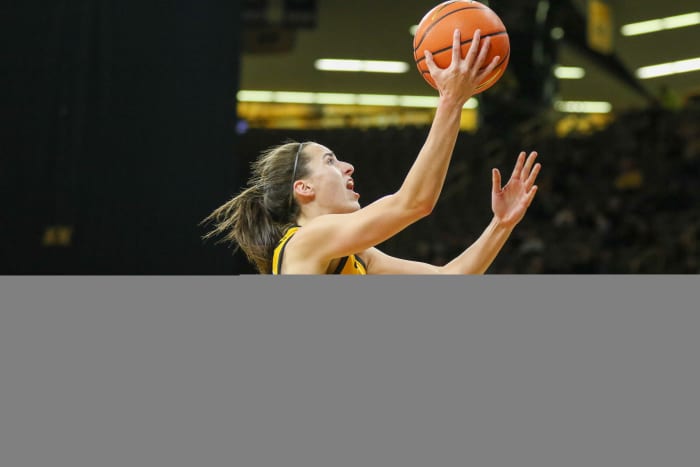 Caitlin Clark Nets 4th B1g Player Of Week Honor In Row Sports Illustrated Iowa Hawkeyes News 4783