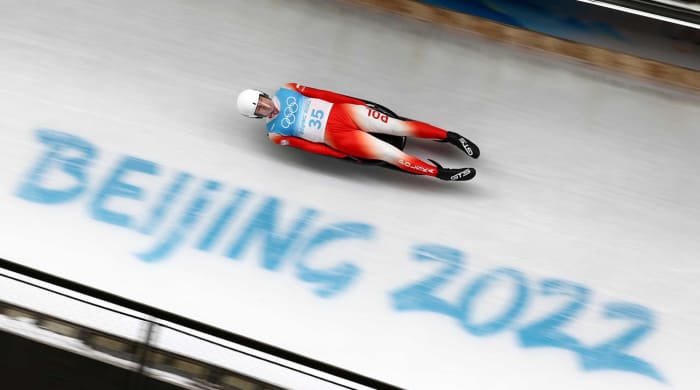 Polak Mateusz Sochowicz startuje w saneczkarstwie mężczyzn na Igrzyskach Olimpijskich w Pekinie.