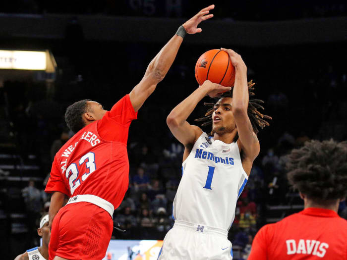 Memphis Basketball Turns Things Around—without Emoni Bates - Sports ...