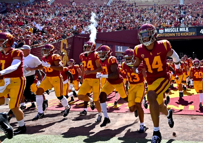 LOOK: USC's 2021 Season In Photos - Sports Illustrated USC Trojans News, Analysis and More