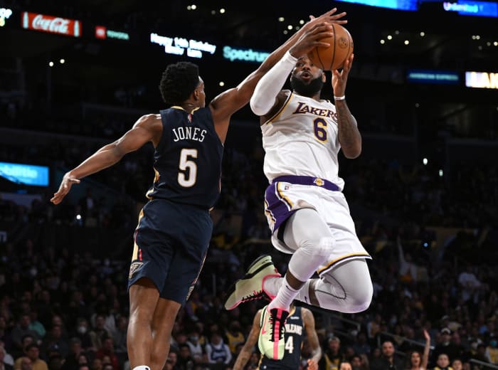 New Orleans Pelicans Rookie Herb Jones is a Tenacious Defender - Sports ...