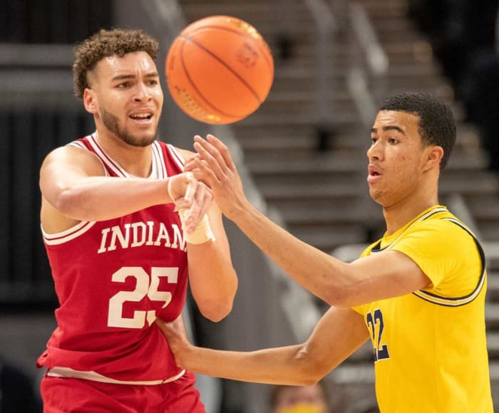 Big Ten Tournament Photo Gallery: Indiana Vs. Michigan - Sports ...