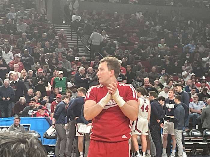 Indiana Cheerleaders Come to Rescue When Ball Gets Stuck Between ...