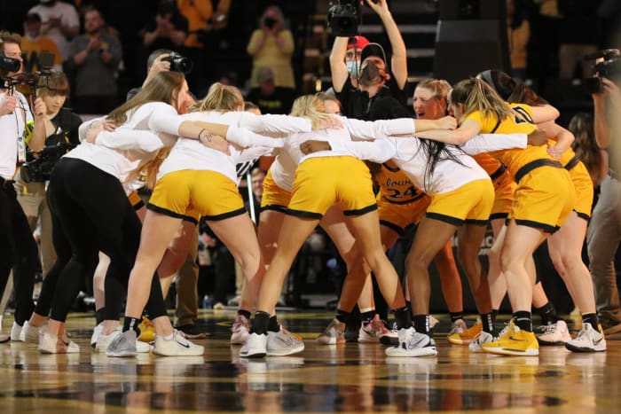 Iowa Women Hosting NC State In ACC/B1G Challenge - Sports Illustrated ...