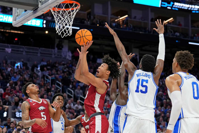 Live Blog: Real-time NCAA Tournament Elite Eight Hogs-Duke - Sports ...