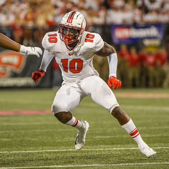 Atlanta Falcons Rookie DeAngelo Malone Has 'Double Digit Sack Potential ...