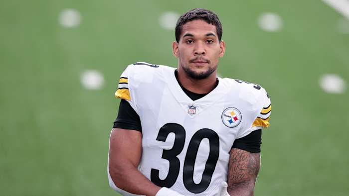 James Conner Contract Cardinals Sign Former Steelers Rb Sports Illustrated 9466