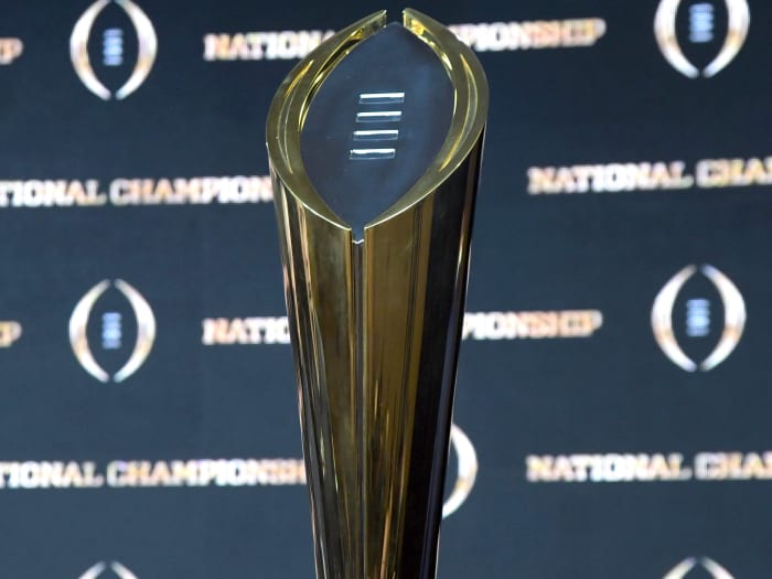 college-football-playoff-trophy