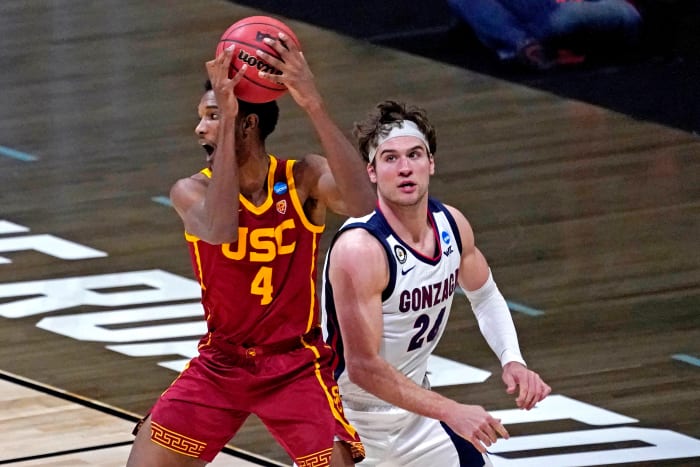 LOOK: Former USC Center Evan Mobley Inks Rookie Deal With Cavs - Sports