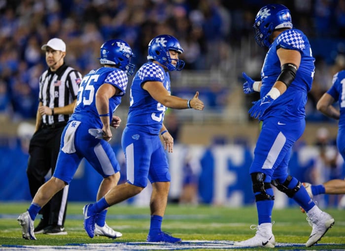 Kentucky Football 2022-23 Transfer Portal Tracker - Sports Illustrated ...