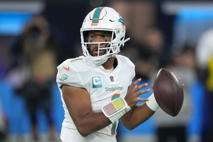 Dolphins quarterback Tua Tagvailoa