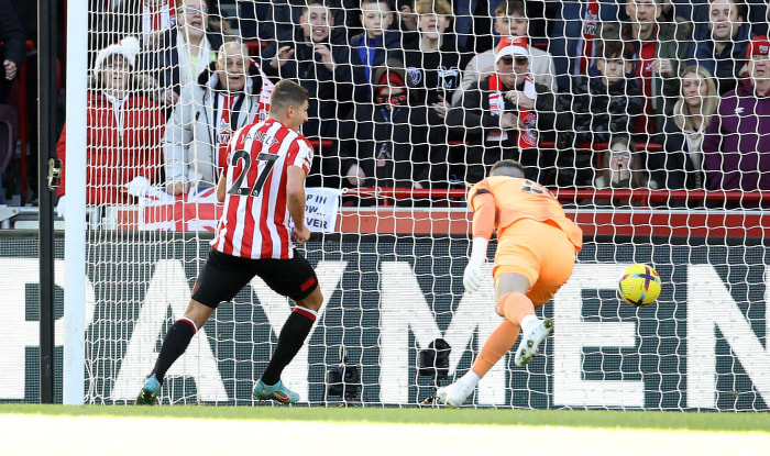 Watch Vitaly Janelt Score Against Tottenham For Brentford - Futbol On ...