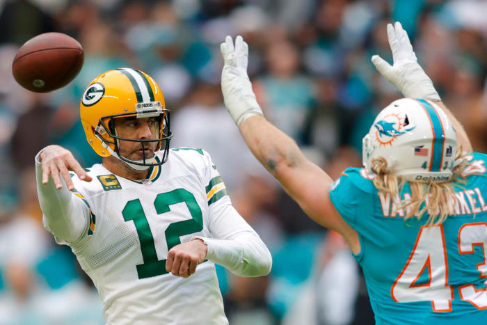 Packers Report Card: Grades From Victory Over Dolphins - Sports ...