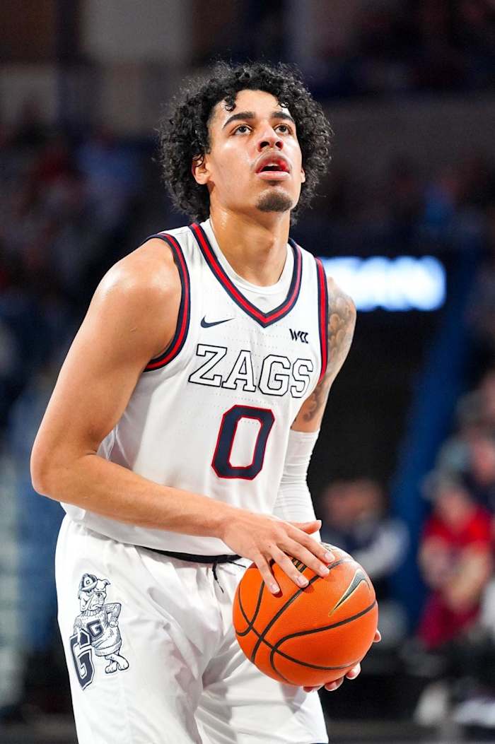 Drew Timme Scores 35 Points To Lead Gonzaga Past Pepperdine In WCC ...