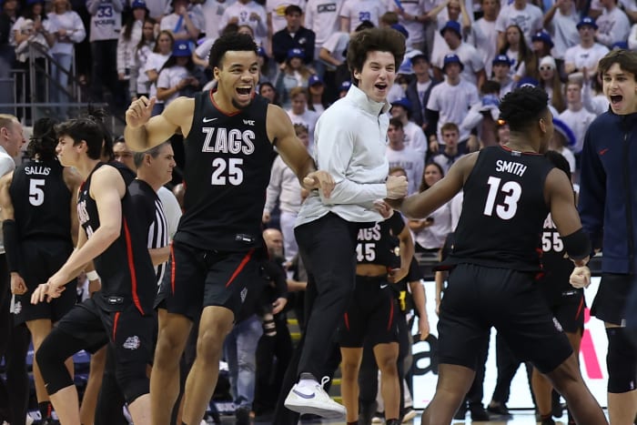 Gonzaga-BYU Photos: Zags Stays Perfect In WCC With Last-second Win Over ...