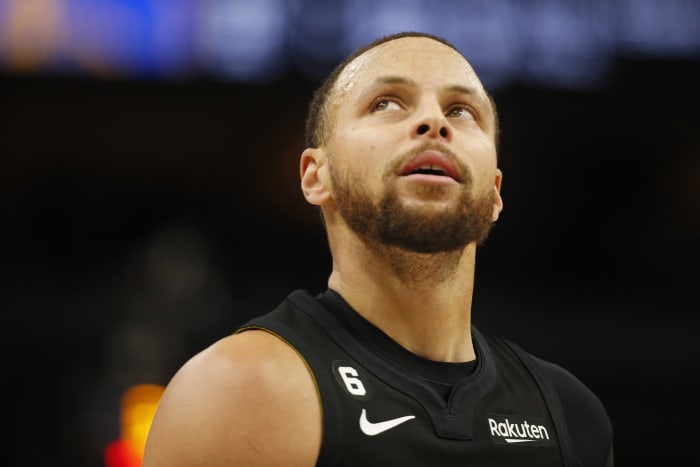 Shocking Number Steph Curry Earns for Instagram Posts Revealed - Inside ...