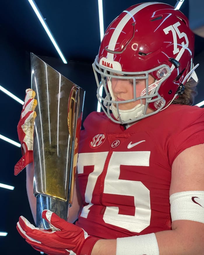 Alabama Lands Commitment From 2025 OL Mason Short Sports Illustrated