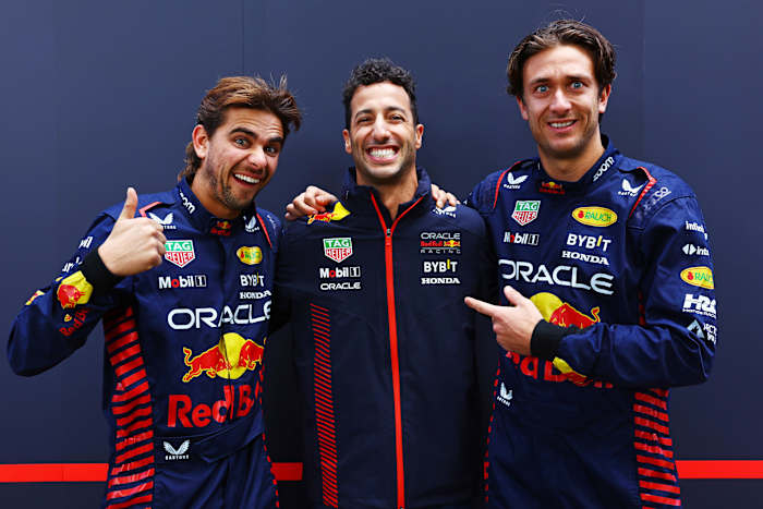 F1 Fans Cry-Laugh Over "Iconic" Daniel Ricciardo Video: "McLaren Would ...