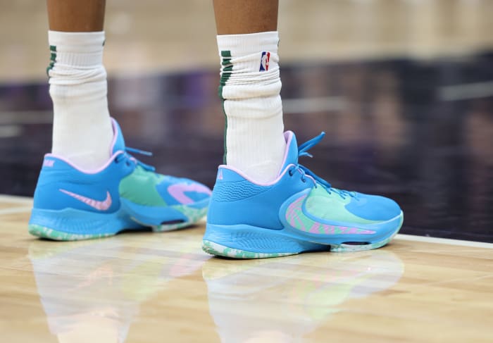 Ranking Giannis Antetokounmpo's Best Shoes of the NBA Season - Sports ...