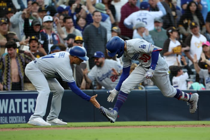 Mookie Betts Leads Dodgers To Victory In Air Jordan Cleats - Sports ...