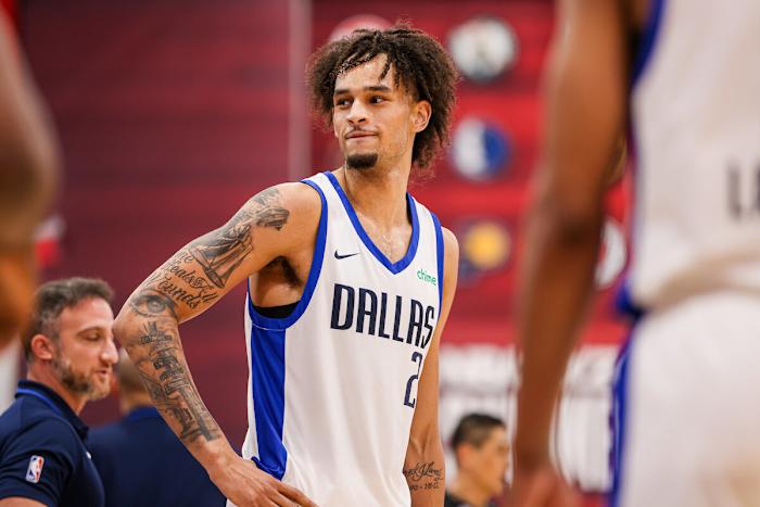 How Dereck Lively II Has Shown 'It Factor' Amid Dallas Mavs Starting ...