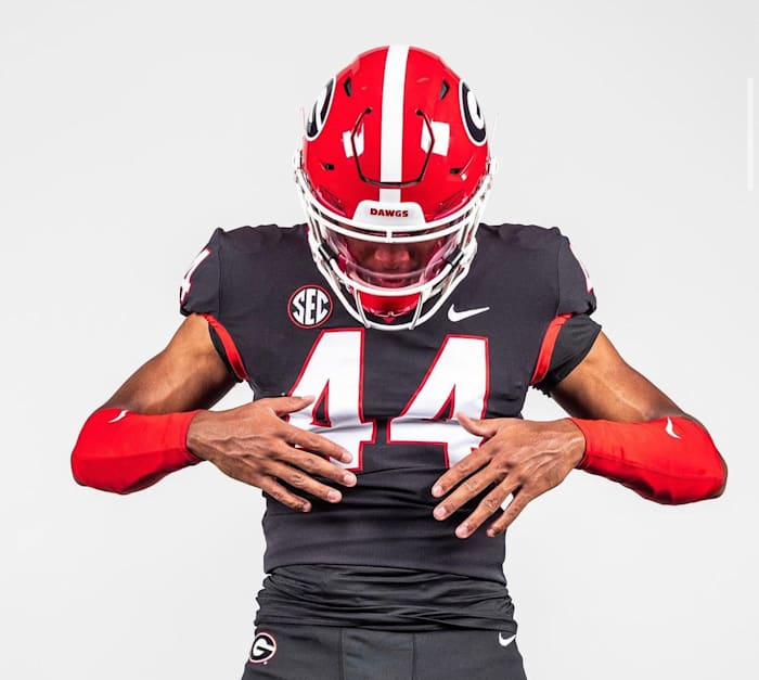 2024 Four Star Linebacker Kristopher Jones Commits to Georgia - Sports ...