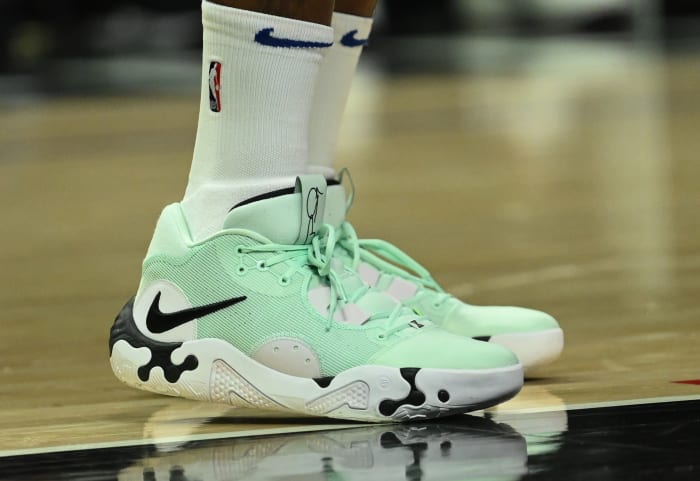 peak basketball shoes