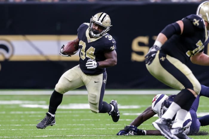 Saints to Work Out USFL RB Darius Victor - Sports Illustrated New ...