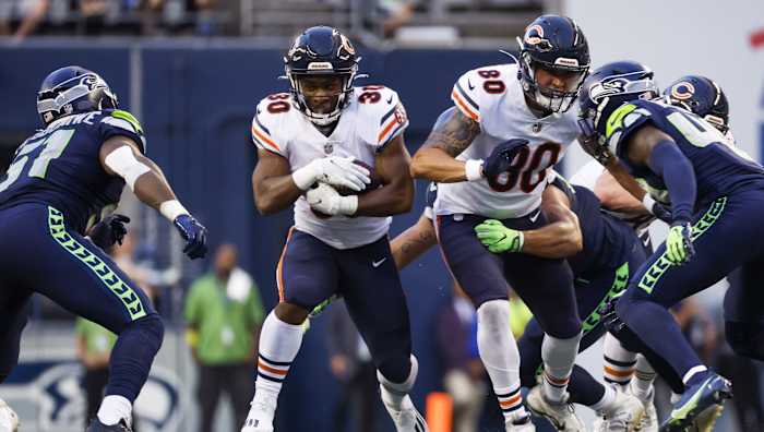 Chicago Bears Complete Quiet Roster Cutdown - Sports Illustrated ...