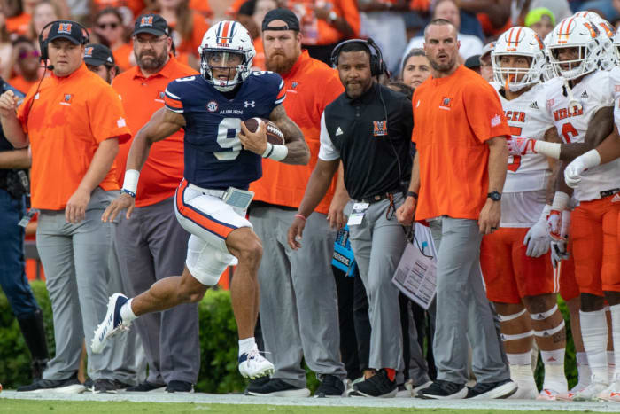 Robby Ashford with a big gain against Mercer.